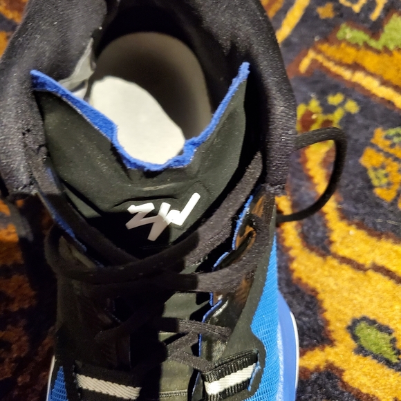 Jordan Zion 1 - Picture 3 of 8